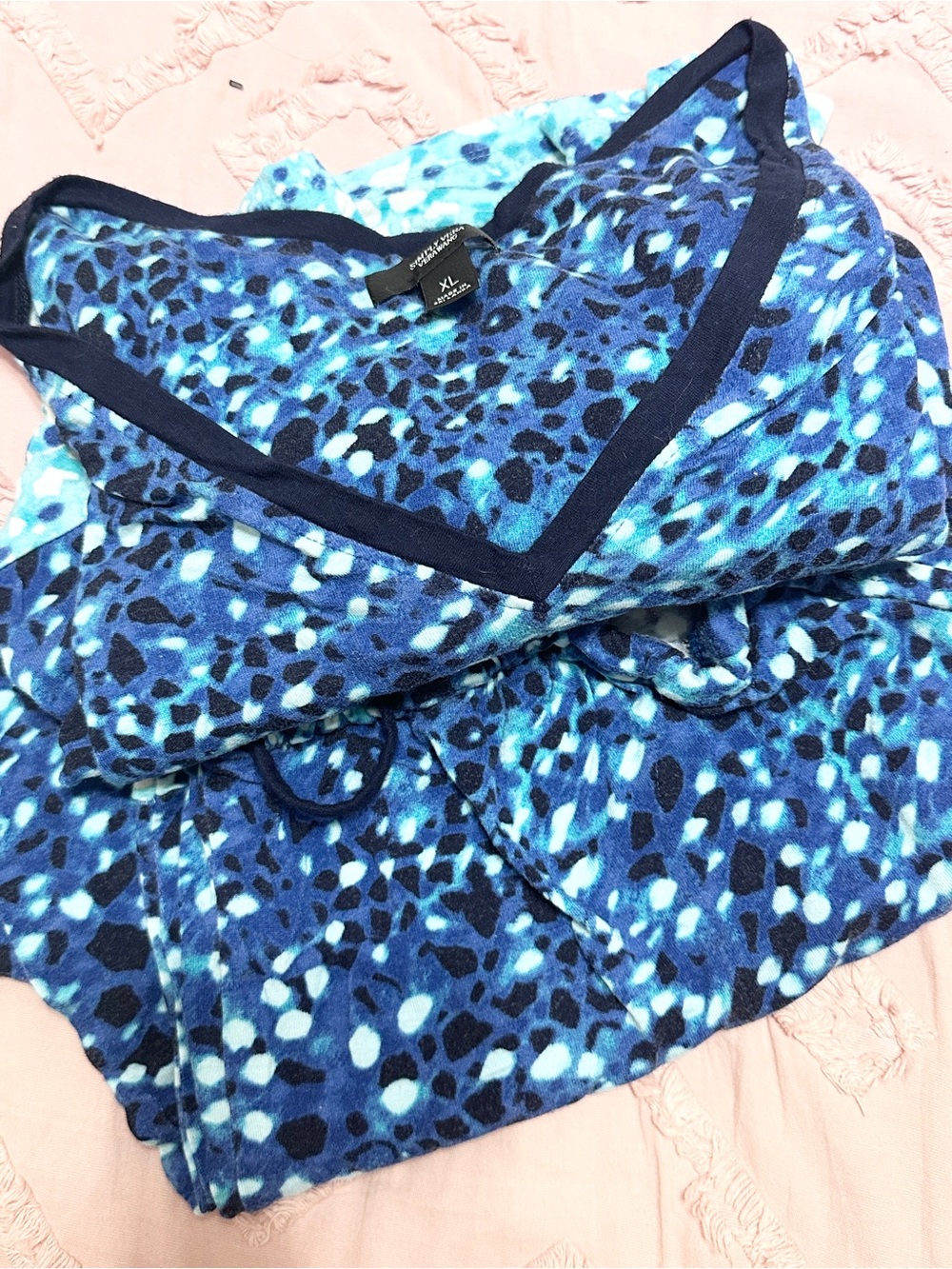 Vera Bradley Blue Multi-Spot Fleece Pajama Set